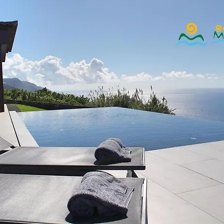 Ourmadeira - Cliffscape, Panoramic Seaviews Vila