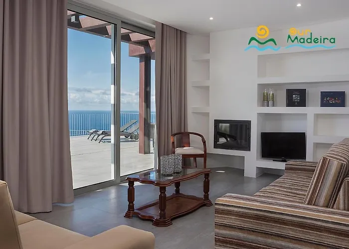 Ourmadeira - Cliffscape, Panoramic Seaviews *